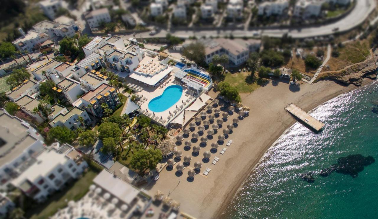 Charm Beach Hotel Акярлар Екстер'єр фото